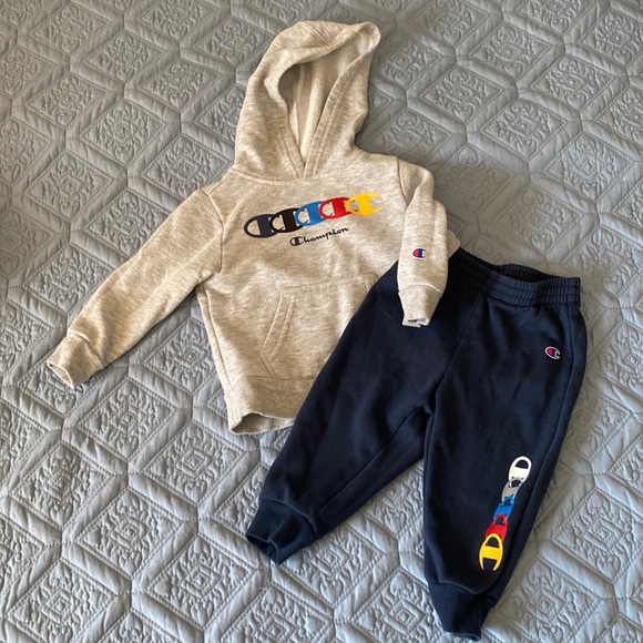 Champion Other - Champion Toddler Boys Hoodie and Sweatpants Set - 24 Months